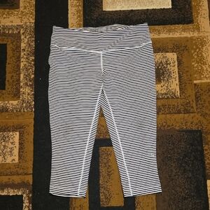 MPG Black and White Striped Leggings